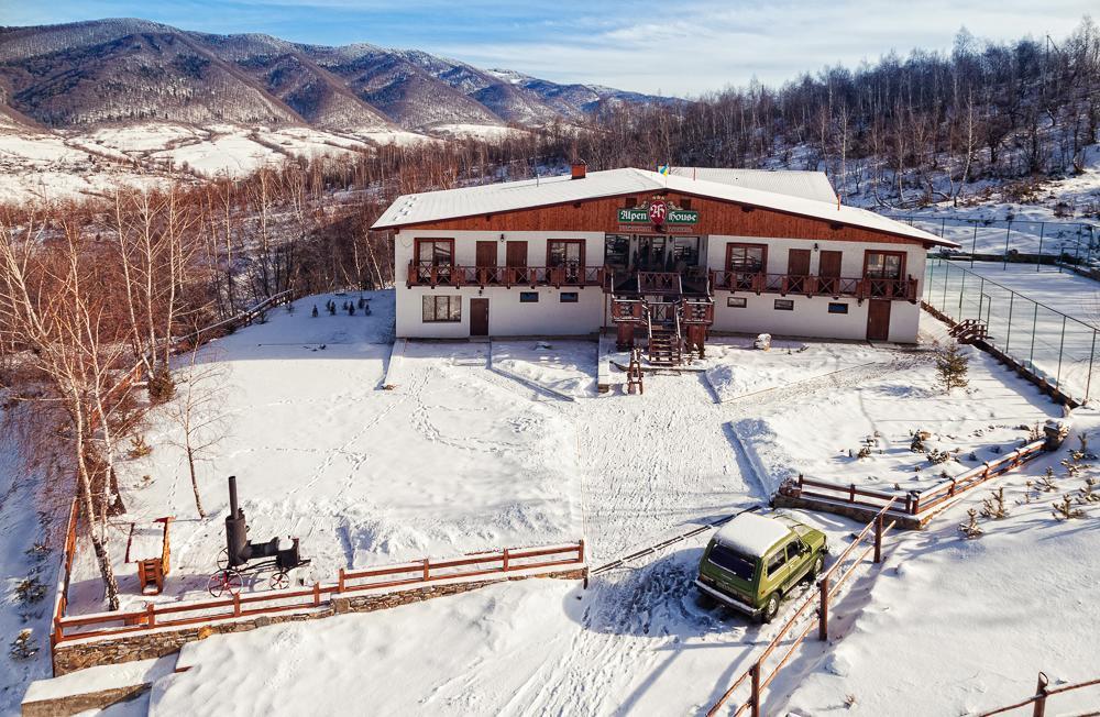 Alpen House Hotel Vyshka Luaran gambar